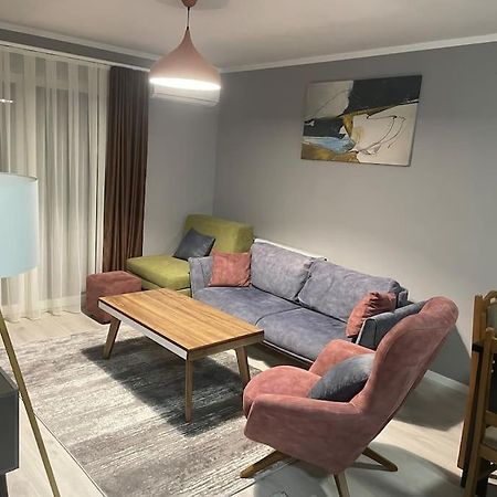 Sunny Prishtina Apartment 프리슈티나 외부 사진