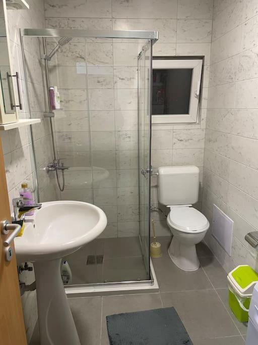 Sunny Prishtina Apartment 프리슈티나 외부 사진