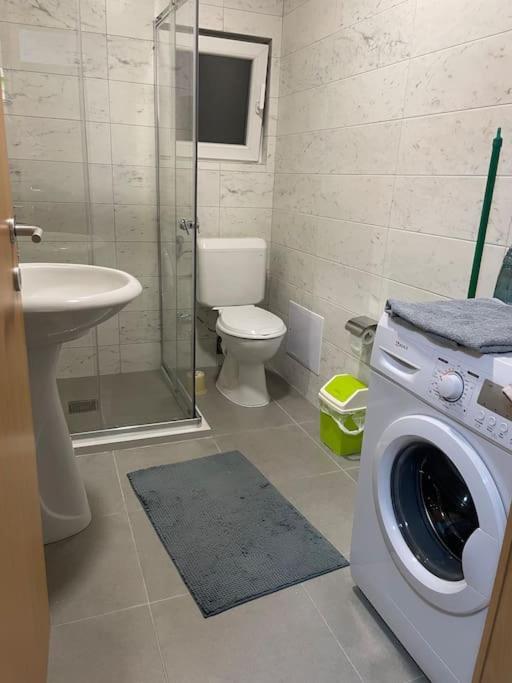 Sunny Prishtina Apartment 프리슈티나 외부 사진