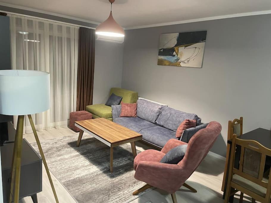 Sunny Prishtina Apartment 프리슈티나 외부 사진